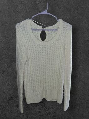 LC Lauren Conrad Cream Textured Crewneck Sweater with Keyhole Back